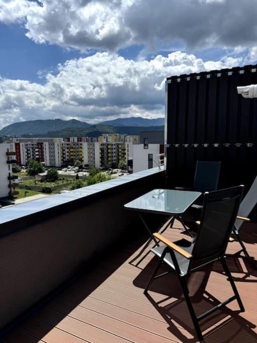 Seville Studio Cu Terasa & Vedere La Munte Braşov Buitenkant foto